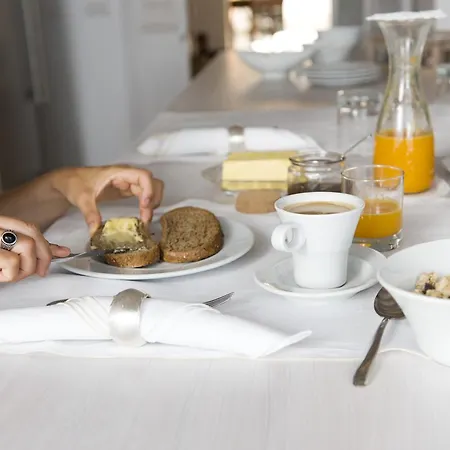 Ca S'arader Turismo De Interior Hotell